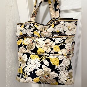 Vera Bradley Retired paisley print “ Dogwood” Two Way Tote bag yellow/Blck/White